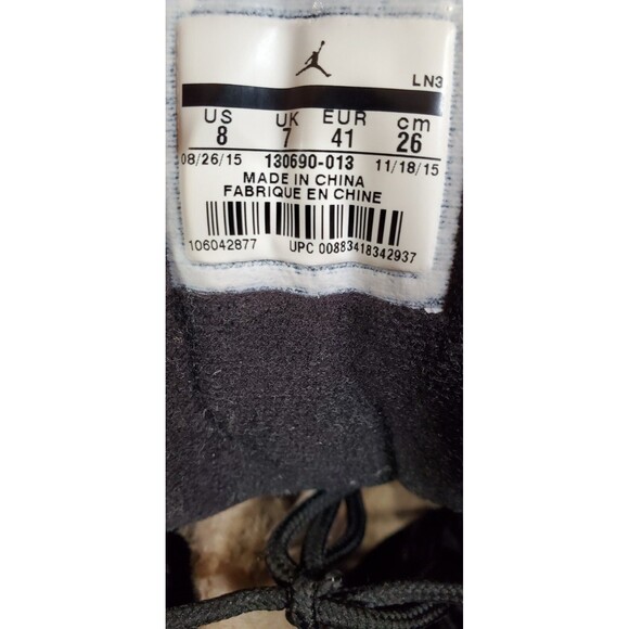 2015 Men\'s Nike Air Jordan XII 12 The Master Black White Size 8 Used main image 4